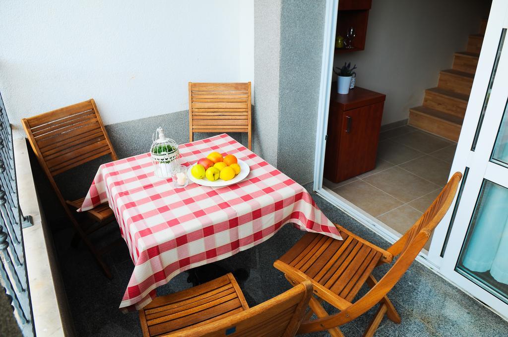Beach Villa Bb Podstrana Bagian luar foto