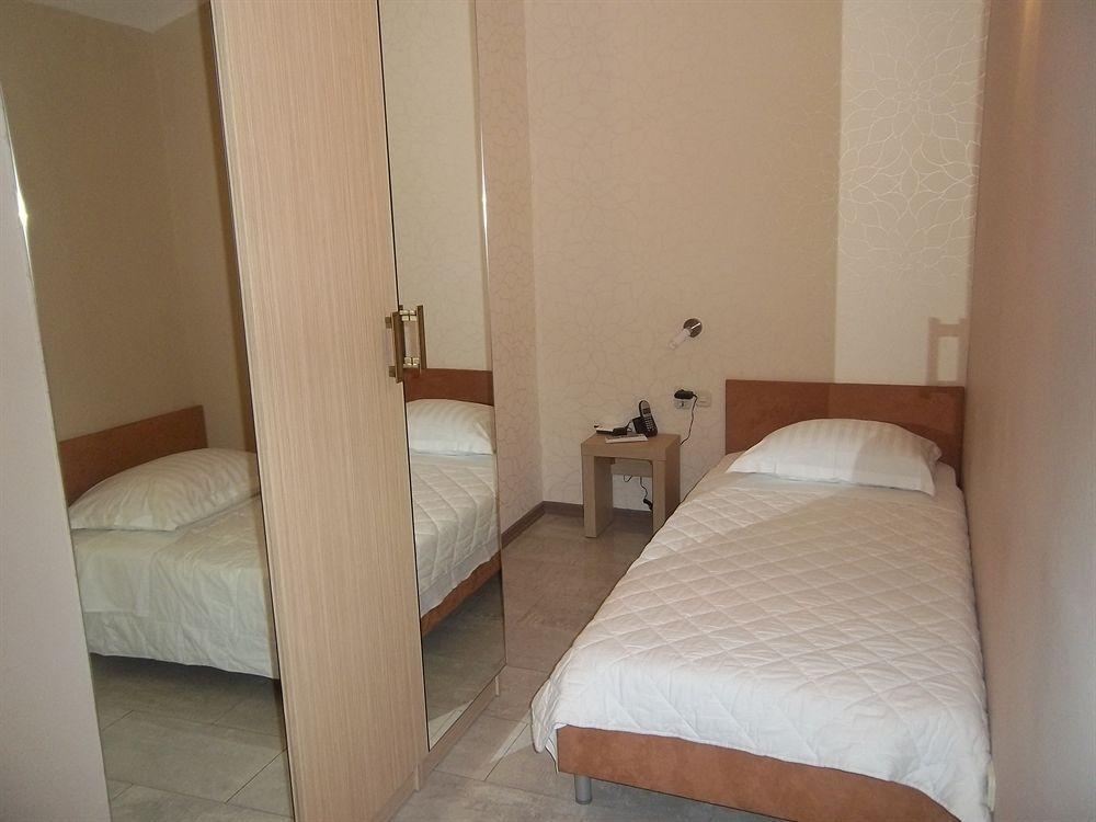 Beach Villa Bb Podstrana Bagian luar foto