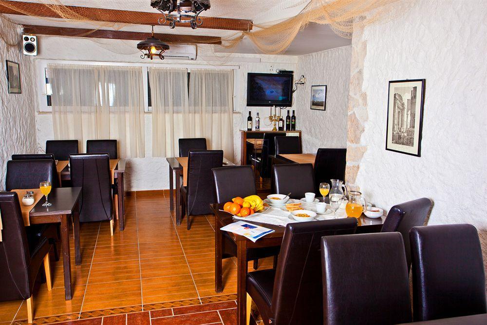 Beach Villa Bb Podstrana Bagian luar foto