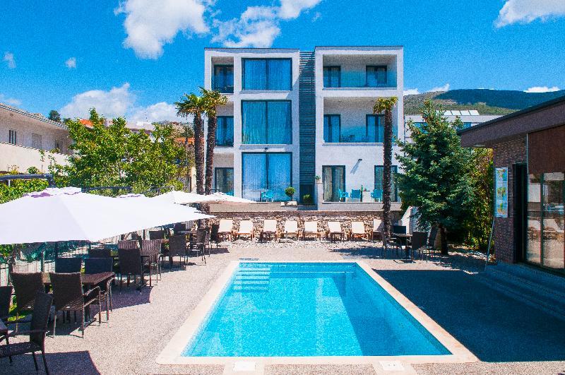 Beach Villa Bb Podstrana Bagian luar foto