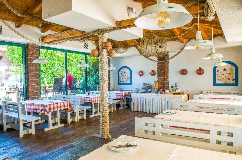 Beach Villa Bb Podstrana Bagian luar foto