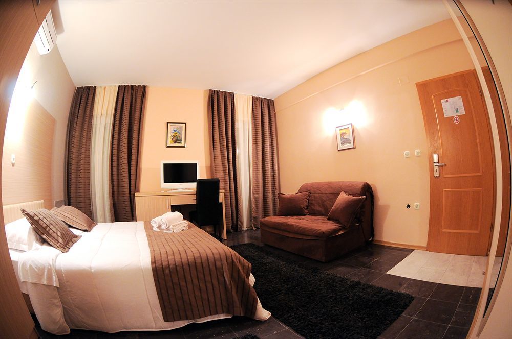 Beach Villa Bb Podstrana Bagian luar foto